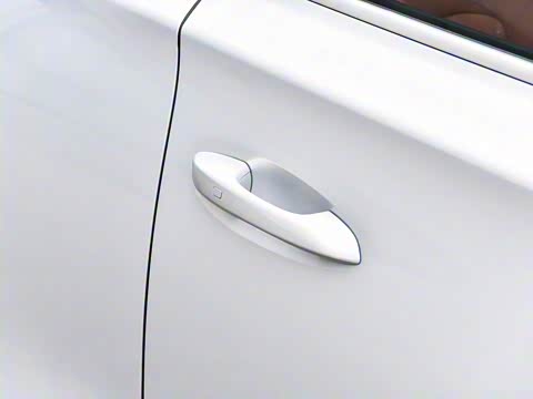 2025�� �Ǽݰ� DM-i 175KM ������