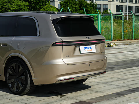 2026�� Livis
