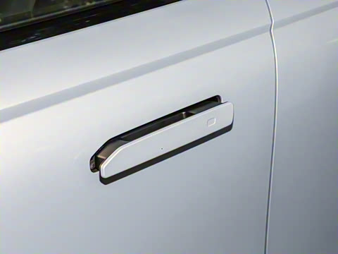 2025�� ���ܰ� 1.5T ��������