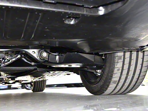 2026�� C 260 L �˶���