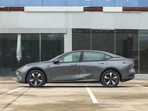 2026�� 660Max��ΪǬ��ADS SE��