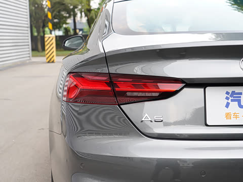 2025�� Sportback ��ذ� 40 TFSI ʱ�ж�����