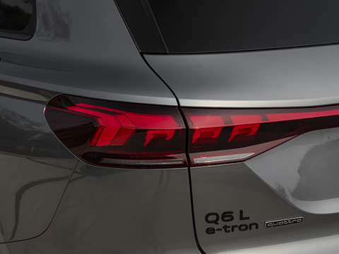 2026�� quattro Ǭ���Ǽݰ�
