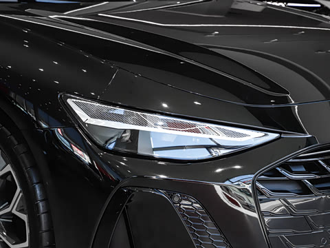 2026�� 2.0T quattro ������