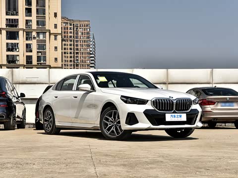 2026�� �Ŀ� eDrive 35L M�˶���װ