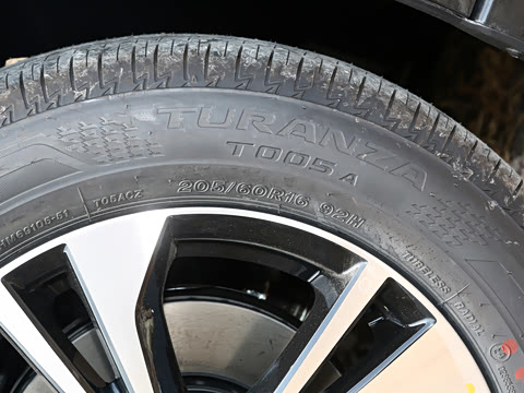 2026�� 1.6L CVT�ڽ��