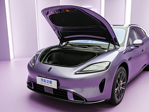 2026�� Ultra