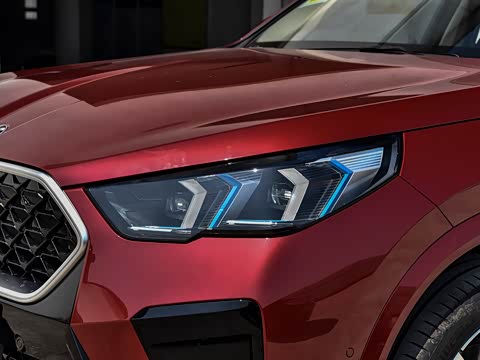 2026�� sDrive25i M�˶���װ