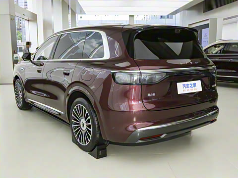 2025�� ���� Ultra ����������