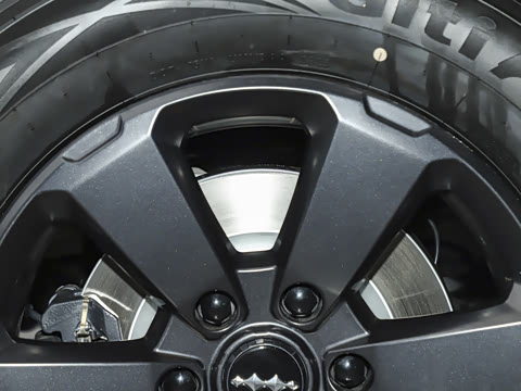 2025�� 210KM ��������Ultra��