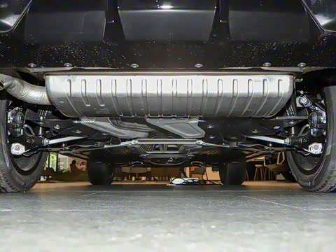 2025�� sDrive25i M�˶���װ