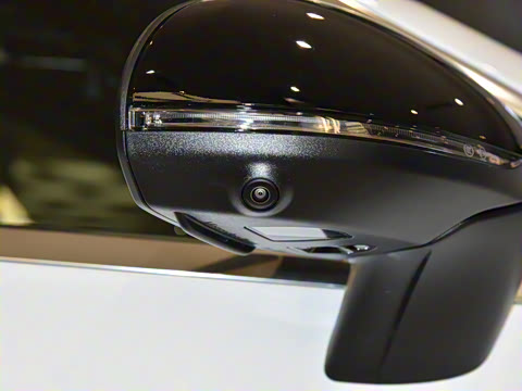 2025�� AMG CLE 53 4MATIC+ ������ܳ�