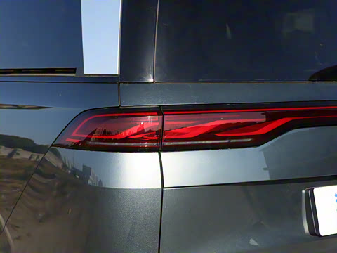 2026 DM-i 1.5T 218KM Խ