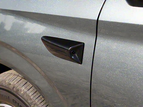 2026 DM-i 1.5T 218KM Խ