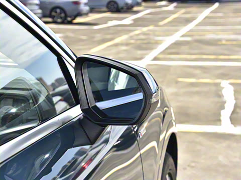 2026�� quattro 45�����ذ� 35TFSI ʱ�ж�����