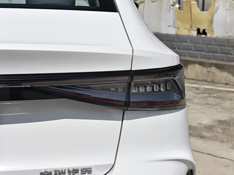 2026�� 1.6T ������
