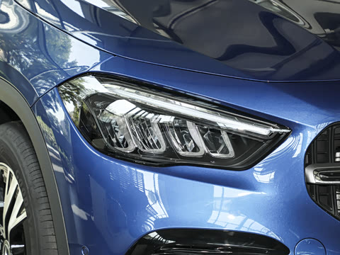 2025�� �Ŀ� GLA 220