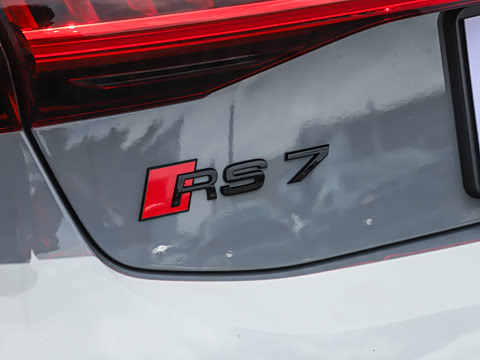 2025�� RS 7 4.0T Sportback performance