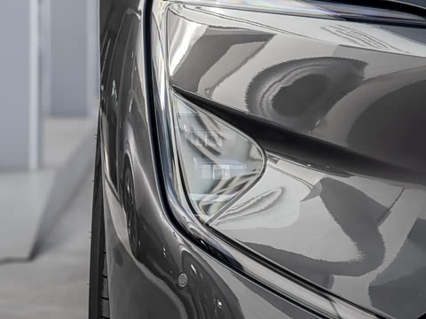 2026�� Ultra ���������