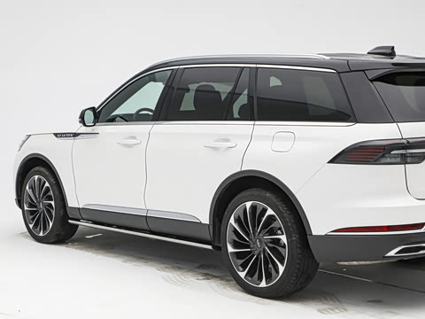 2024�� 3.0T V6 �������Ű� ����