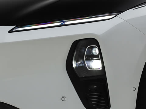 2025�� 102kWh ��ƽ���ر��