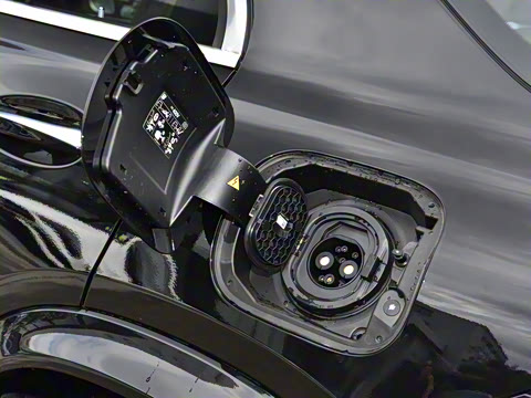 2025�� �Ŀ� GLE 400 e 4MATIC