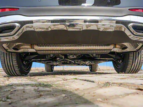 2026�� GLC 260 L 4MATIC ������