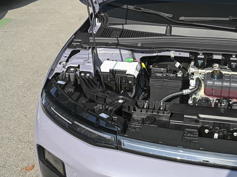 2027�� 590������