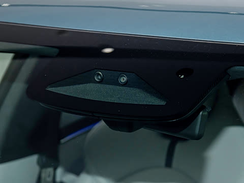 2025�� 702 ������ Ultra