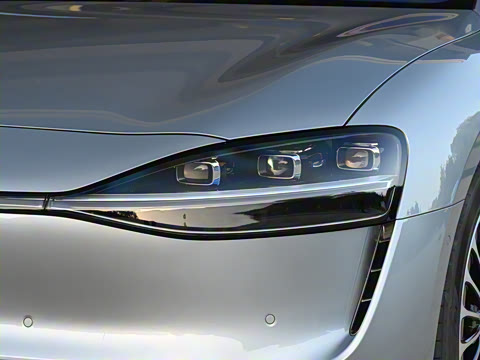 2025�� ���� Ultra��������