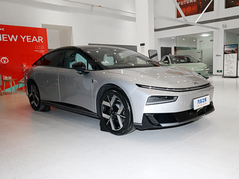 2026�� ���� 725 Max �콢��