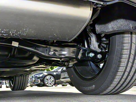 2025�� quattro 45�����ذ� 35TFSI ʱ�ж�����