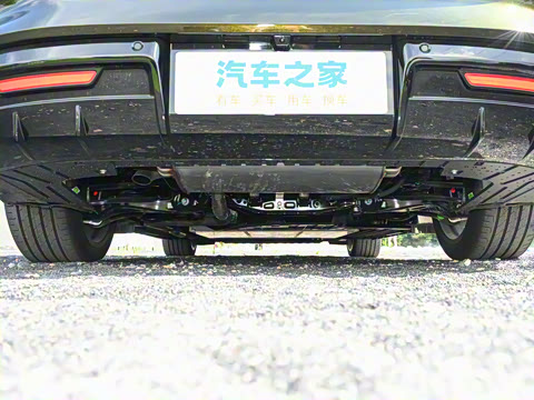 2025�� 240����Ultra�˶���