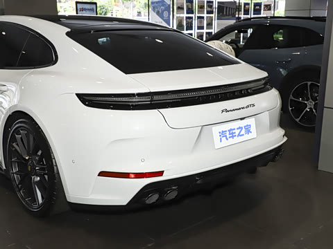 2026�� Panamera GTS 4.0T