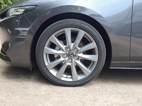 2025�� 2.0L �Զ����Ű�