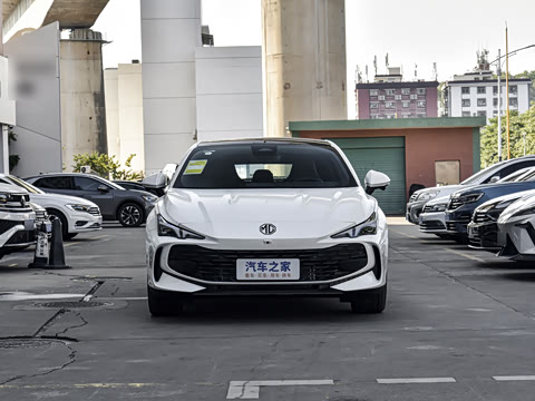 2026�� 1.5T 300 DCT���Ű�