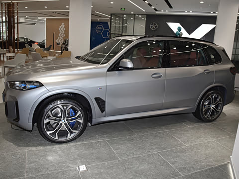 2026�� xDrive 40Li M�˶���ҹ��װ