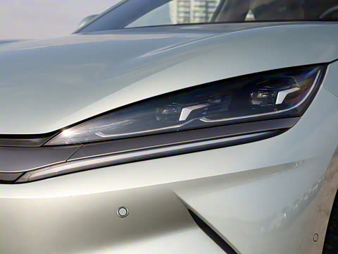 2025�� EV 545KM��Խ��