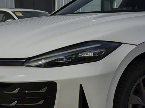 2026�� ���L 300TSI ��а�