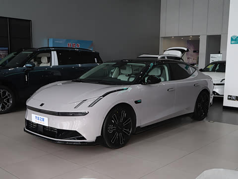 2025�� 240����Ultra