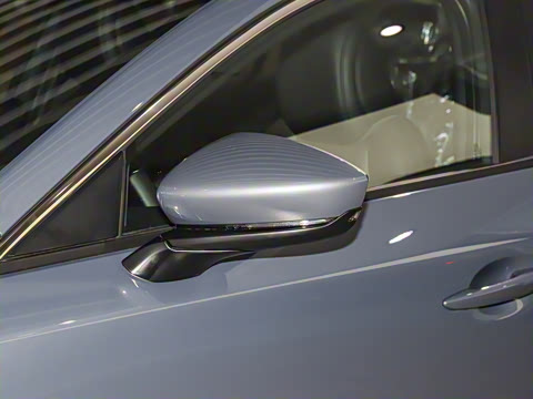 2025�� 2.0L �Զ����Ű�