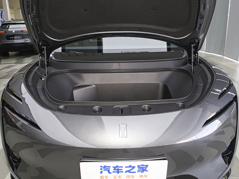 2025�� Max ���������