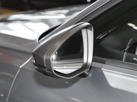 2025��  RS 6 4.0T Avant performance