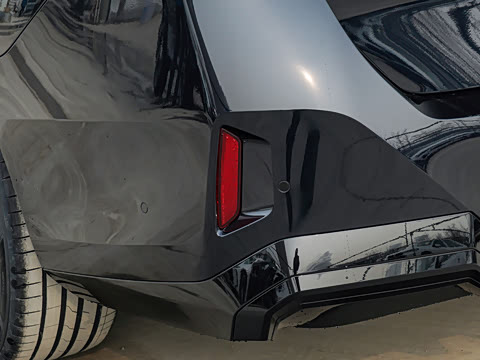 2026�� �Ŀ� 525Li M�˶���װ