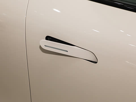 2025�� �Ŀ� 668MAX���а� 200kW