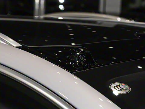 2025�� Զ����װ�޶��� 100kWh Touring