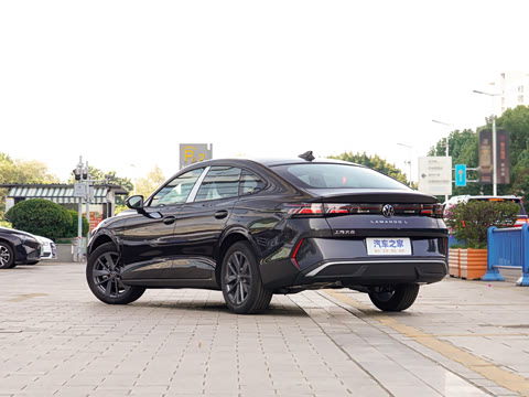 2026�� ���L 300TSI ��а�