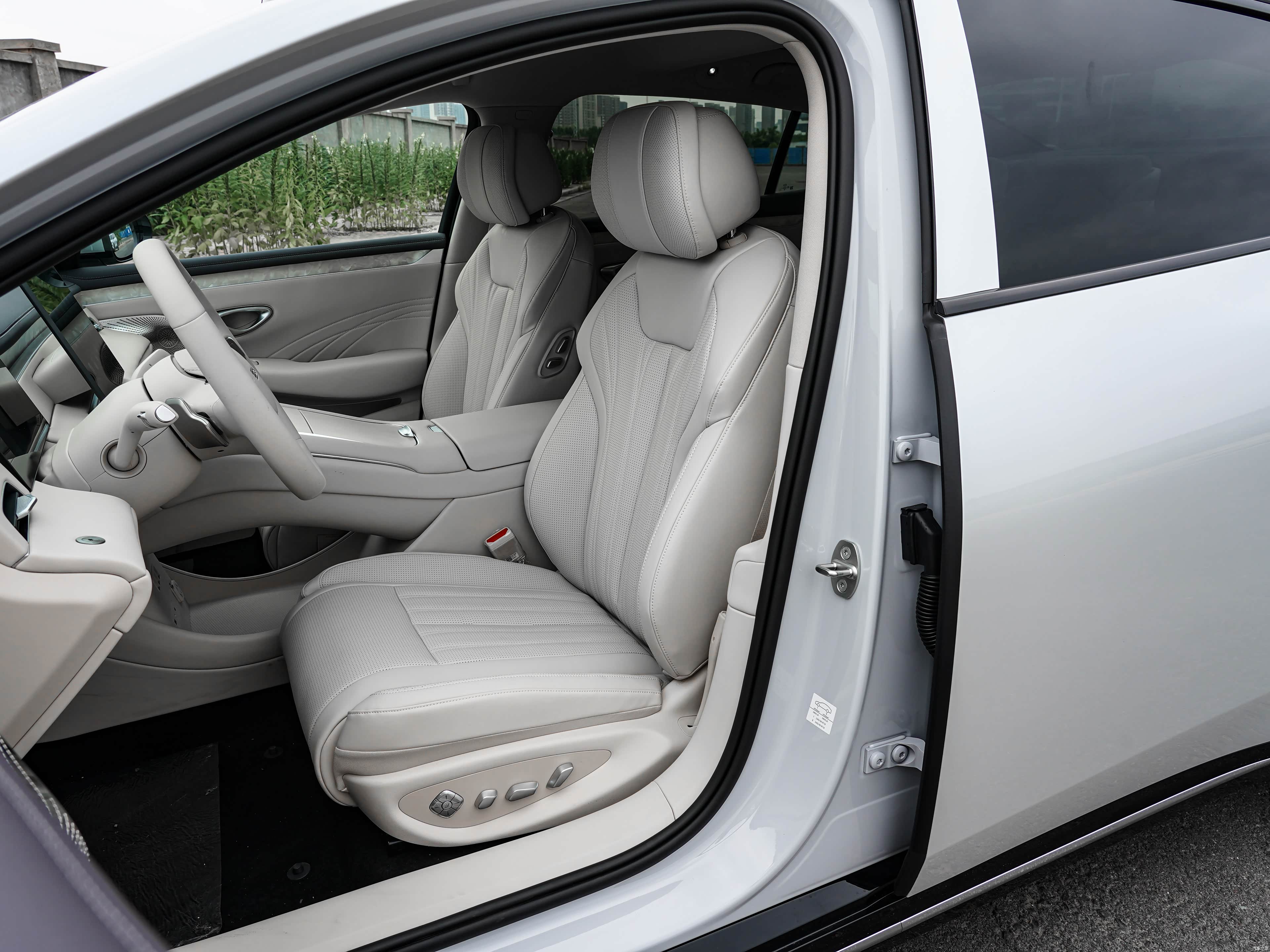 BYD SEAL, миниатюра 22