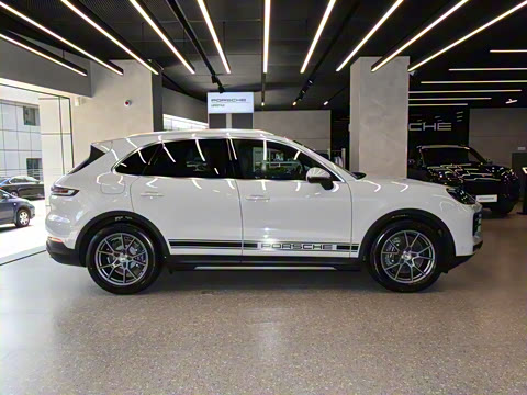 2025�� Cayenne 3.0T ���۰�