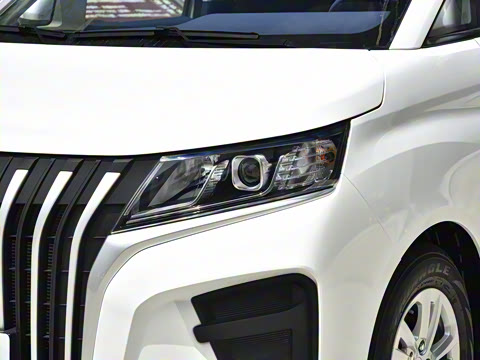 2025�� 2.0L CNG�м�Ӫ�����ʰ� 9��